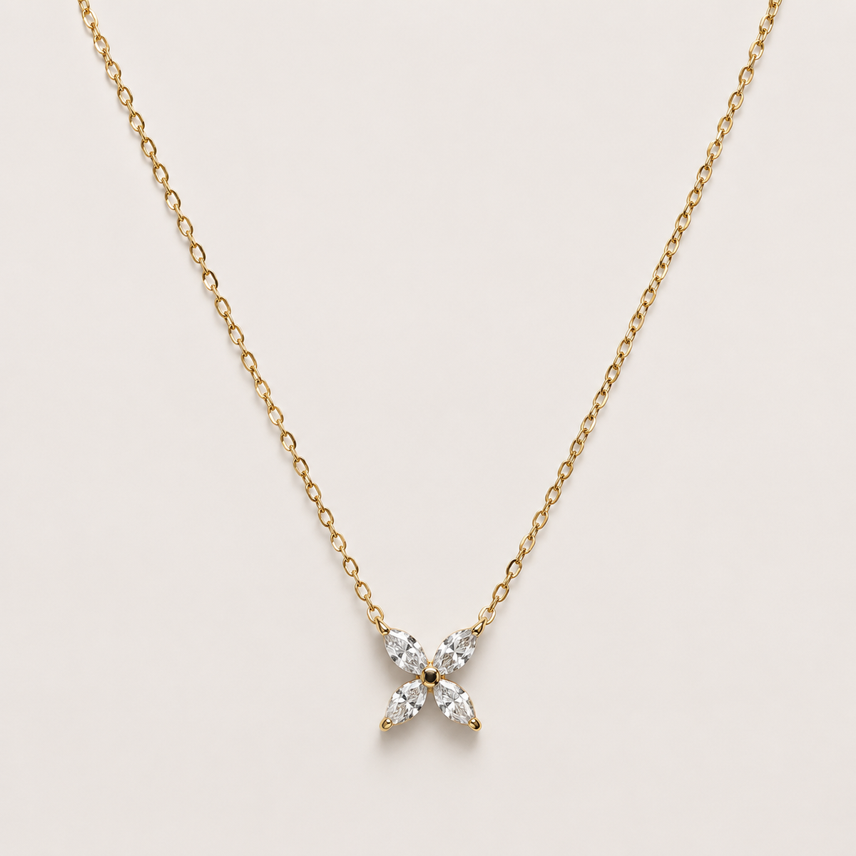 Sereia Necklace in gold