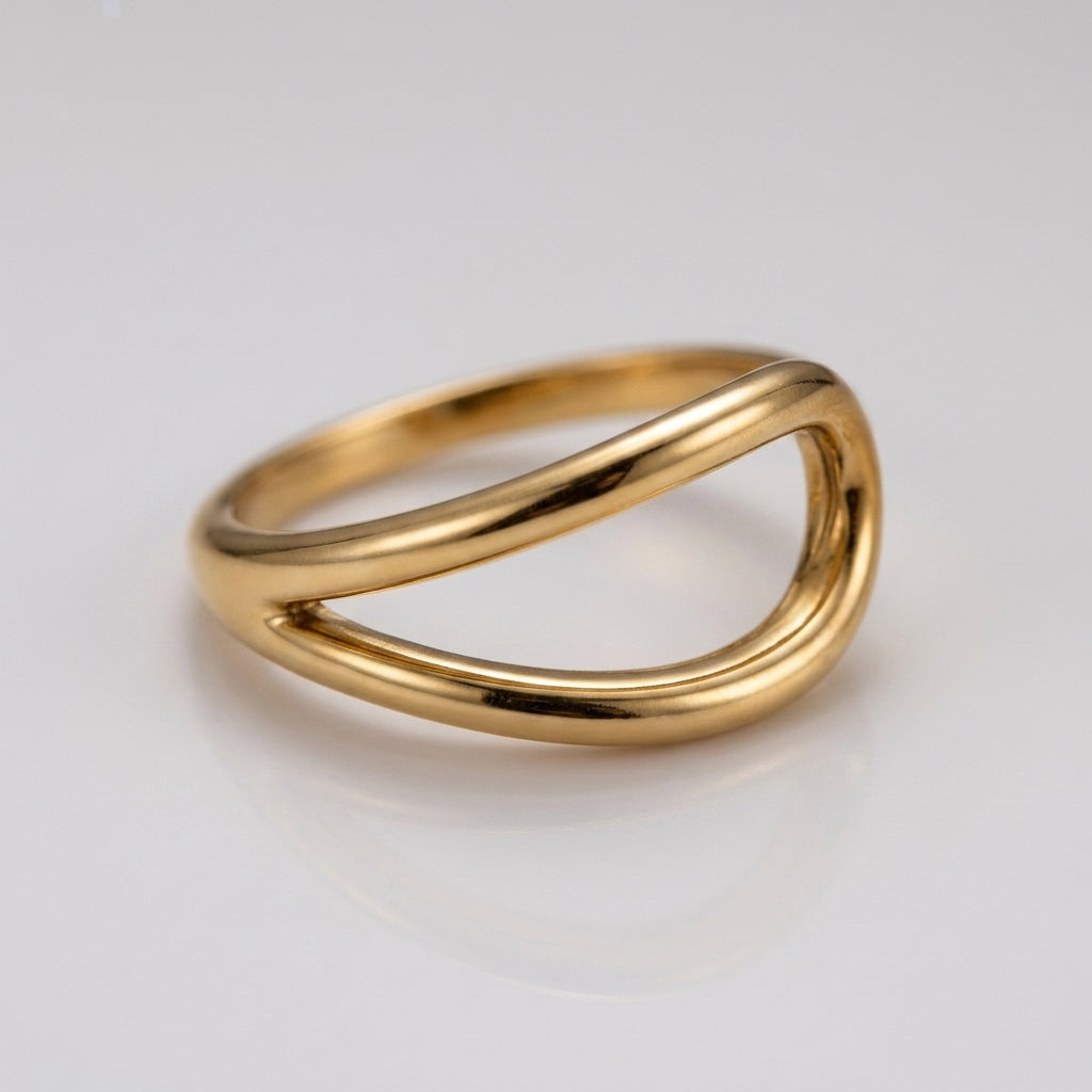 Nahele Curve Ring – image 3 of 4