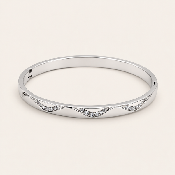 Sweetheart Luxe Bangle