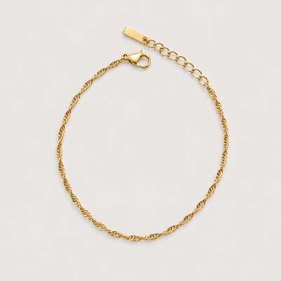Whispering Tide Bracelet in gold
