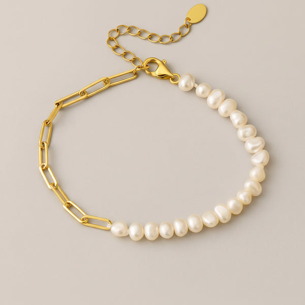Rhoni Paper Clip Pearl Bracelet