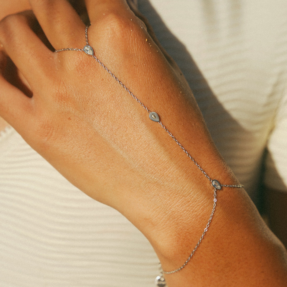 Ocean Mist Handchain